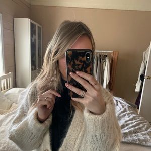 Meet your Posher, Aamber